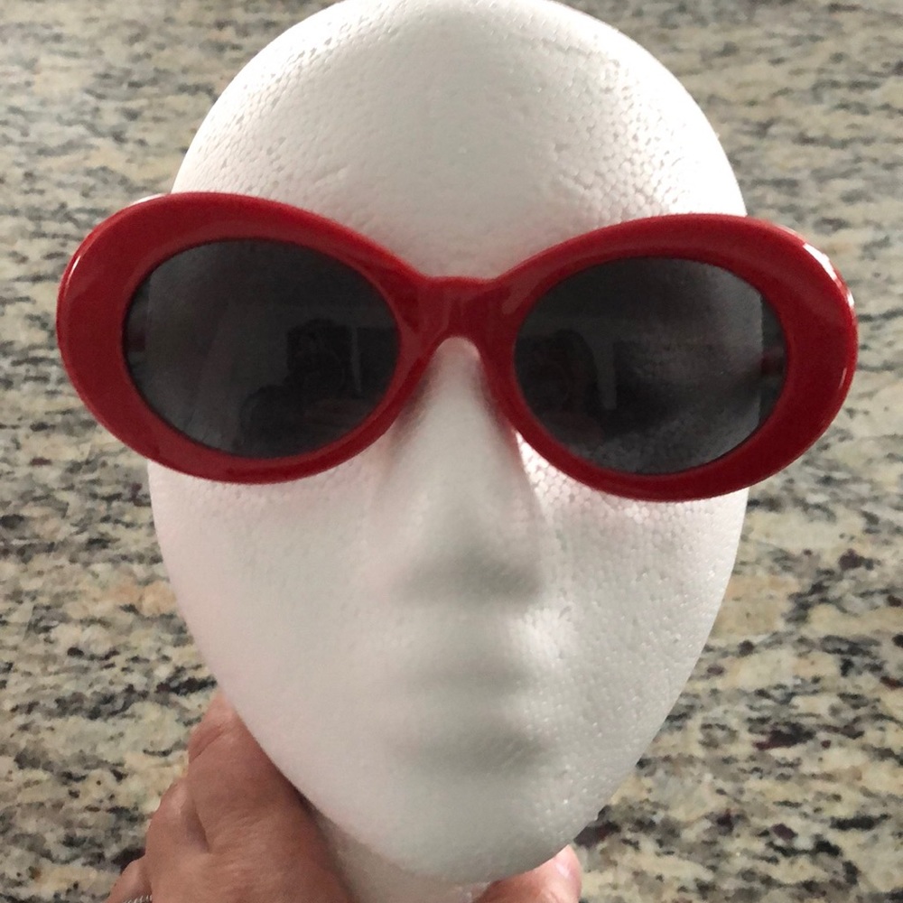 NWOT sunglasses